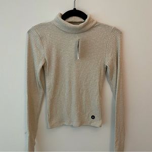 NWT Abercrombie mock neck top